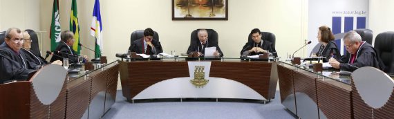 AÇÃO DA OAB: TCE mantém suspenso pagamento de subsídio para ex-governador
